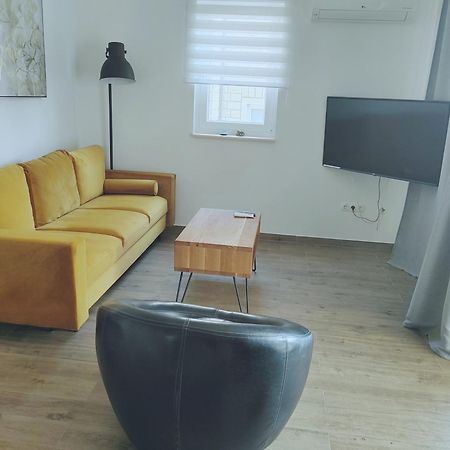 L&L Apartmani 1 โบล ภายนอก รูปภาพ