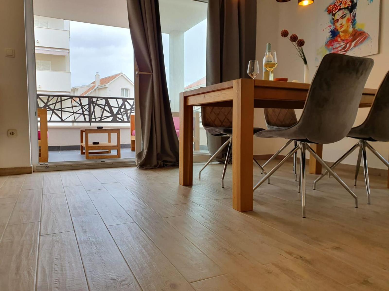 L&L Apartmani 1 โบล ภายนอก รูปภาพ